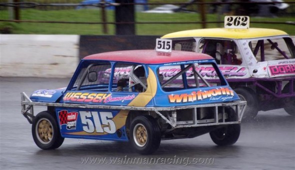 Frankie JJ passes cousin Camey.