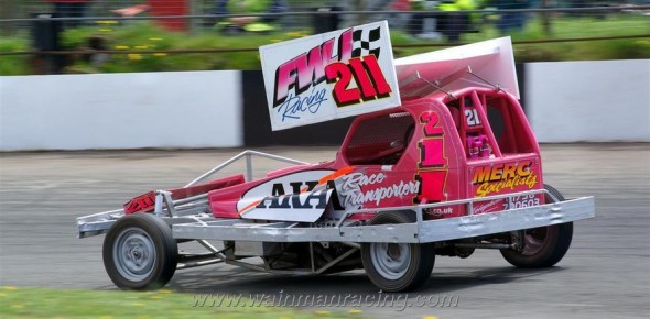 Chris_Webster-Buxton-20-05-2012-02