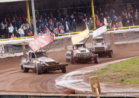 Mike_Bottomley-Sheffield-07-05-2012-06