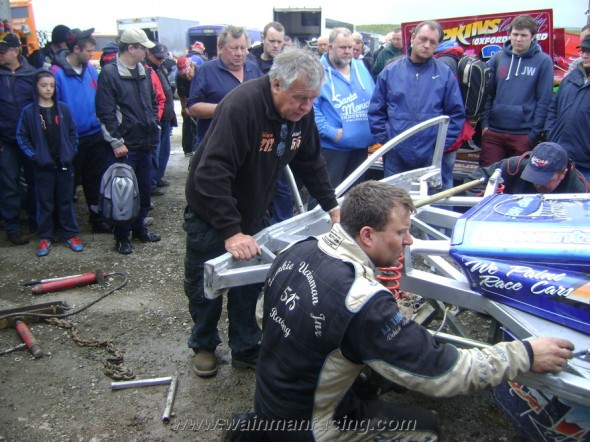 Tony_Mills-Buxton-20-05-2012-05