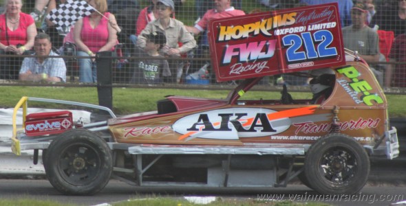 Andrew_Hingley-Skegness-July-2012-01