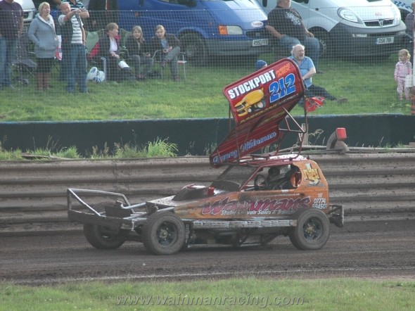 Danny out for his heat(Lee Pycroft)