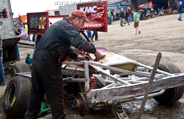 Keeping Norm busy. (MB)