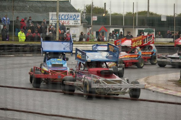 Not quite as good on the Sunday. Heat 6th and 4th in the GN. (MF)