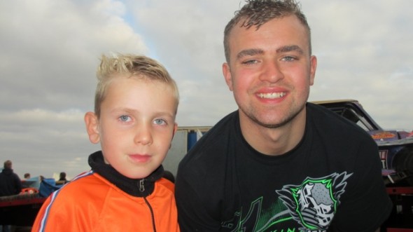 Mats also had a photo with Danny, and got some autographs.