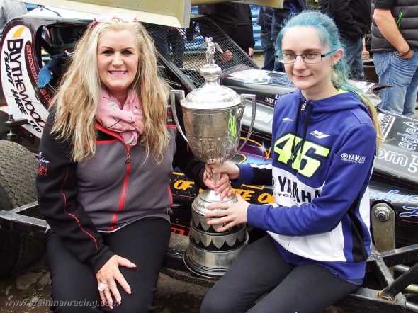 Joanne Stirk & her daughter Shaunie