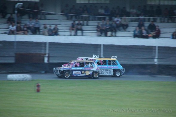 Passing the lower graders in the last race of the trip.